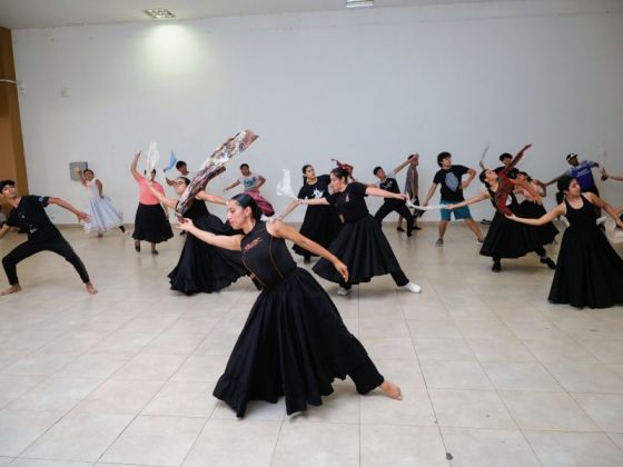 Vacaciones en Cultura: El Ballet Folkórico se presentó en el Municipio de Orán