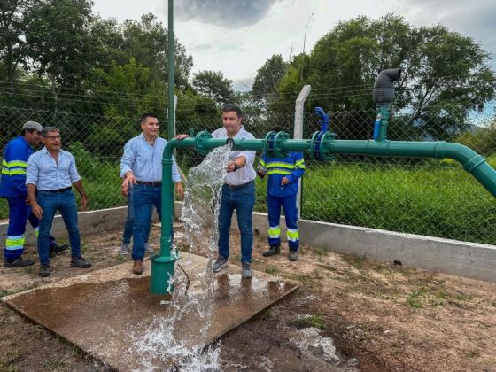 Comenzó el periodo de prueba de calidad y caudal del nuevo pozo de agua en Aguaray