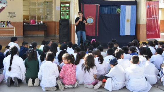 Recursos Hídricos presentó una obra de títeres para concientizar sobre el cuidado del agua