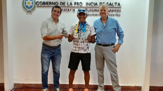 El atleta Miguel Farfán conquistó su sueño de correr las seis maratones más importantes del mundo