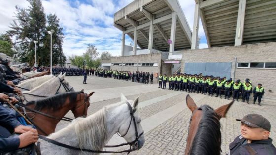 Más de 400 policías para la cobertura  de seguridad por el partido entre Central Norte y Club Atlético Sarmiento