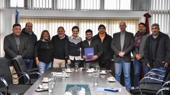 Educación rubricó convenios con municipios para continuar capacitando a jóvenes salteños