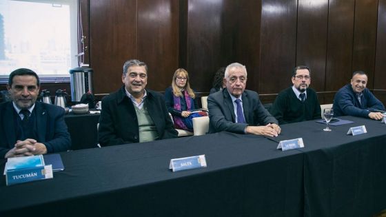 Reunión con los Ministros de Salud del NOA y el NEA