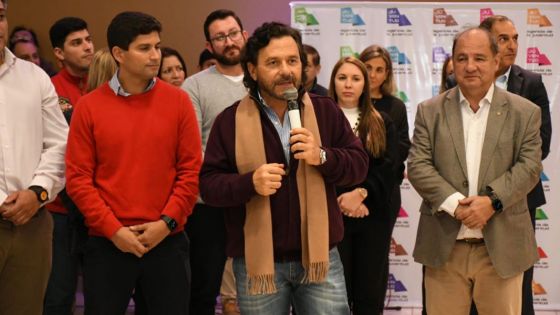 Sáenz presentó en Orán la feria de emprendedores Potencia que por primera vez llegará al interior