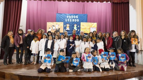 Enseñar y aprender a leer y escribir: Salta renovó su compromiso con la distribución de libros