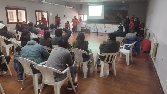 Reuniones informativas sobre minería para las comunidades de Tolar Grande