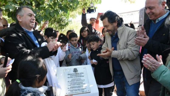 Sáenz en Apolinario Saravia: La plaza central totalmente remodelada y extensión universitaria para Upateco