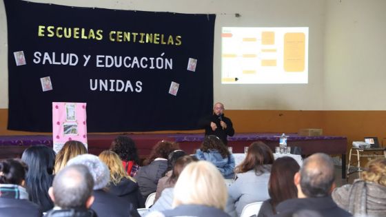 Salud y Educación capacitan en prevención y detección de patologías hidrotransmisibles