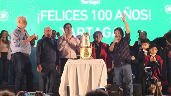 El gobernador Sáenz junto al pueblo de Tartagal festejó el centenario de la ciudad