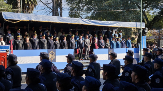 Cadetes y aspirantes de las Fuerzas de Seguridad de Salta juraron fidelidad a la Bandera Nacional