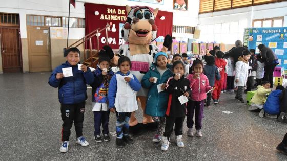 Jornada educativa sobre la importancia del consumo de leche de leche, yogur y queso