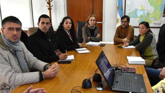 Trabajo institucional para fortalecer el posicionamiento de las frutillas salteñas