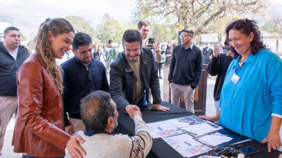 El Centro de Atención Ciudadana brindó servicios del Gobierno a los vecinos de Campo Quijano