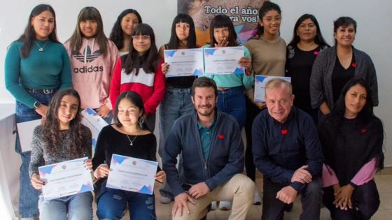 El “Club de Chicas Programadoras” tiene nuevas egresadas en Chicoana y Vaqueros