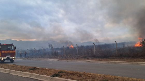 Bomberos y brigadistas intervinieron en distintos incendios