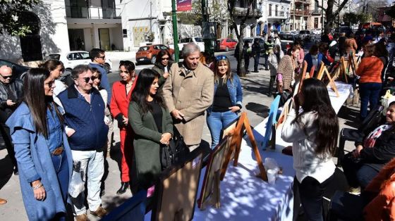 Alumnos de la UNATE expusieron sus trabajos en plaza Güemes