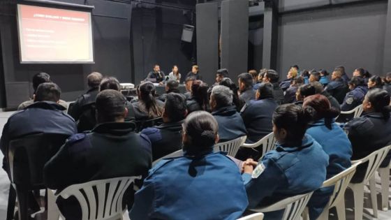 Profesionales del Sistema de Emergencias 911 capacitaron a miembros de las Fuerzas de Seguridad