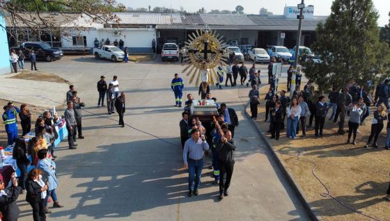 El Señor y la Virgen del Milagro Salta visitaron el Alto Molino y bendijeron a los empleados de Aguas del Norte