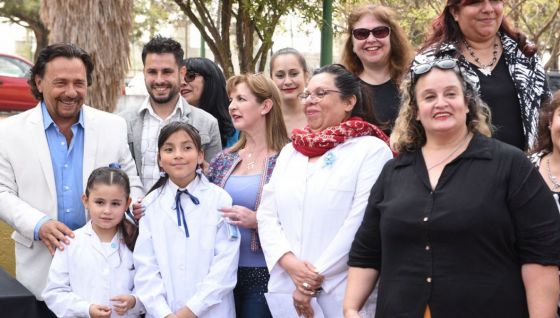 “Ser maestro es una elección de vida”: el Gobernador los felicitó y acompañó en su día