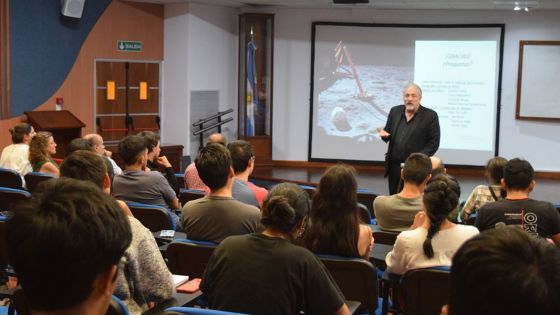 El secretario de Ciencia y Tecnología disertó en la UNSa