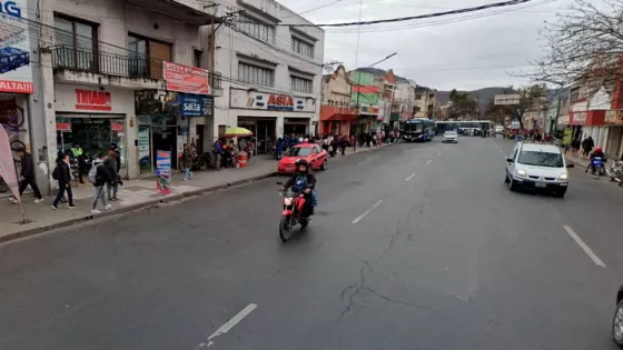 Desde mañana se anularán las paradas de colectivos de Av. San Martín entre Ituzaingó y Pellegrini