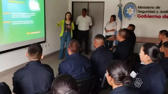 Aspirantes de la Policía conocieron el funcionamiento del Sistema de Emergencias 911