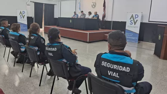 Nación capacita sobre estrategias de seguridad vial a policías y agentes de tránsito