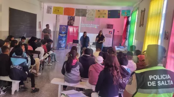 Estudiantes del Valle Calchaquí aprendieron sobre medidas de seguridad en el ciberespacio