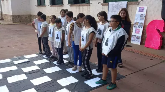 Muestra anual de ajedrez en el Hogar Escuela