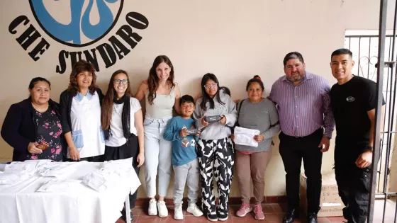 Niños de Tartagal recibieron anteojos recetados de alta graduación