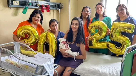 La primera bebé de 2025 nació a las 00:19 en el hospital de Orán