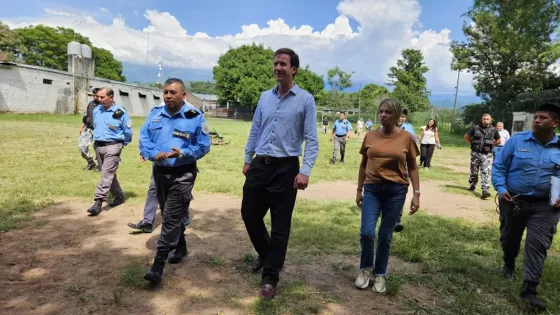 Autoridades penitenciarias informaron sobre el servicio que se brinda en la Unidad Carcelaria de Metán