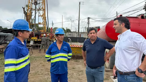 La Provincia trabaja en un nuevo pozo de agua y cambio de cañerías en Orán